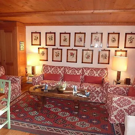 アパート Unter-gstaad Sleeps 6 Wifi