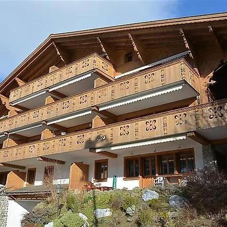 Unter-gstaad Sleeps 6 Wifi * グスタード